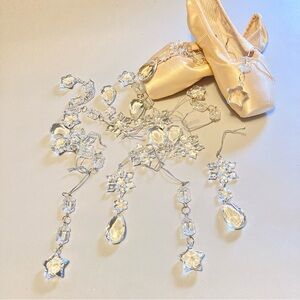 5/$18 THE BALLET COLLECTION Ornaments (crystal stars & snowflakes)